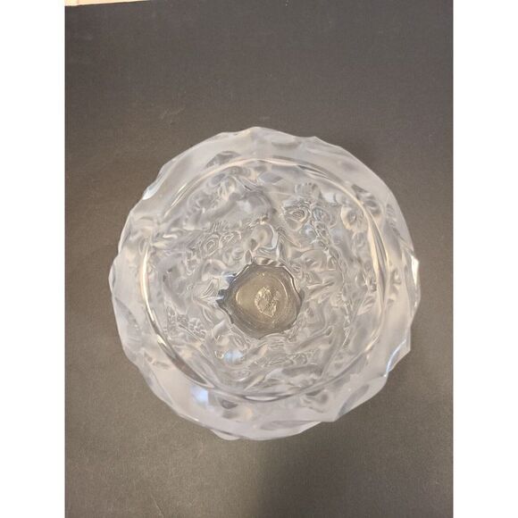 Vintage Desna Czech Semi Frosted Crystal Cherubs & Floral Vase 7.25" Tall EUC - Picture 6 of 13